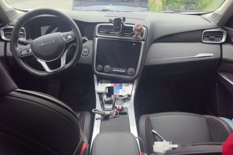 Used Lynk & Co 01 2017 2.0T Four-Wheel Drive Pro Edition Center Console