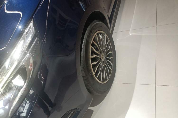 Used Mercedes-Benz V-Class 2018 V 260 Avantgarde Edition China V
