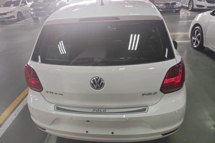 Used Volkswagen Polo 2016 1.4L Automatic Trendy Model
