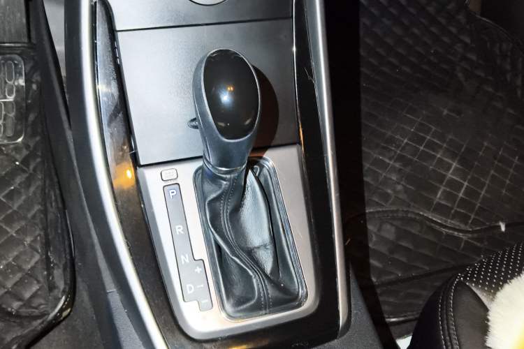 Used Hyundai Elantra (5th Generation / Langdong) 2013 1.6L Automatic Leading Model