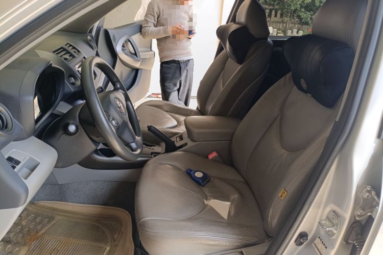 Used Toyota RAV4 2009 2.0L Automatic Classic Edition