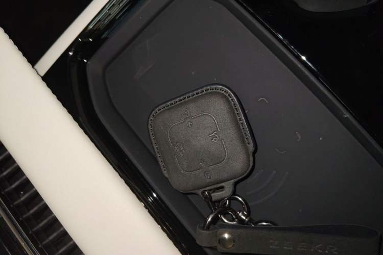 Used Zeekr 009 2022 WE Edition Vehicle Key