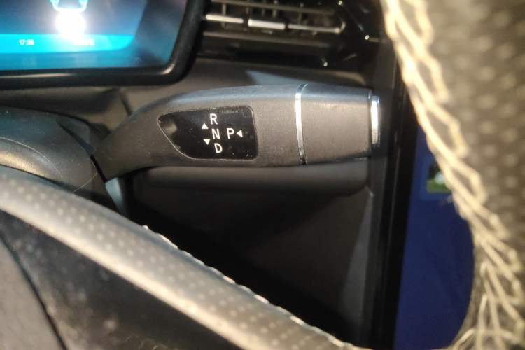 Used XPeng G3 2019 Smart Edition Gear Lever