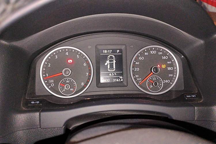 Used Volkswagen Tiguan L 2016 280TSI Automatic Two-Wheel Drive Silk Road Comfort Edition