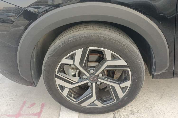 Used SOL X8 2021 300T DCT Leading Smart Connectivity Version 7 Seats