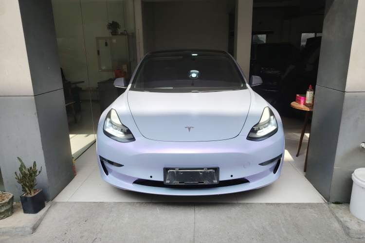 Used Tesla Model 3 2020 Long-Range Rear-Wheel-Drive Version