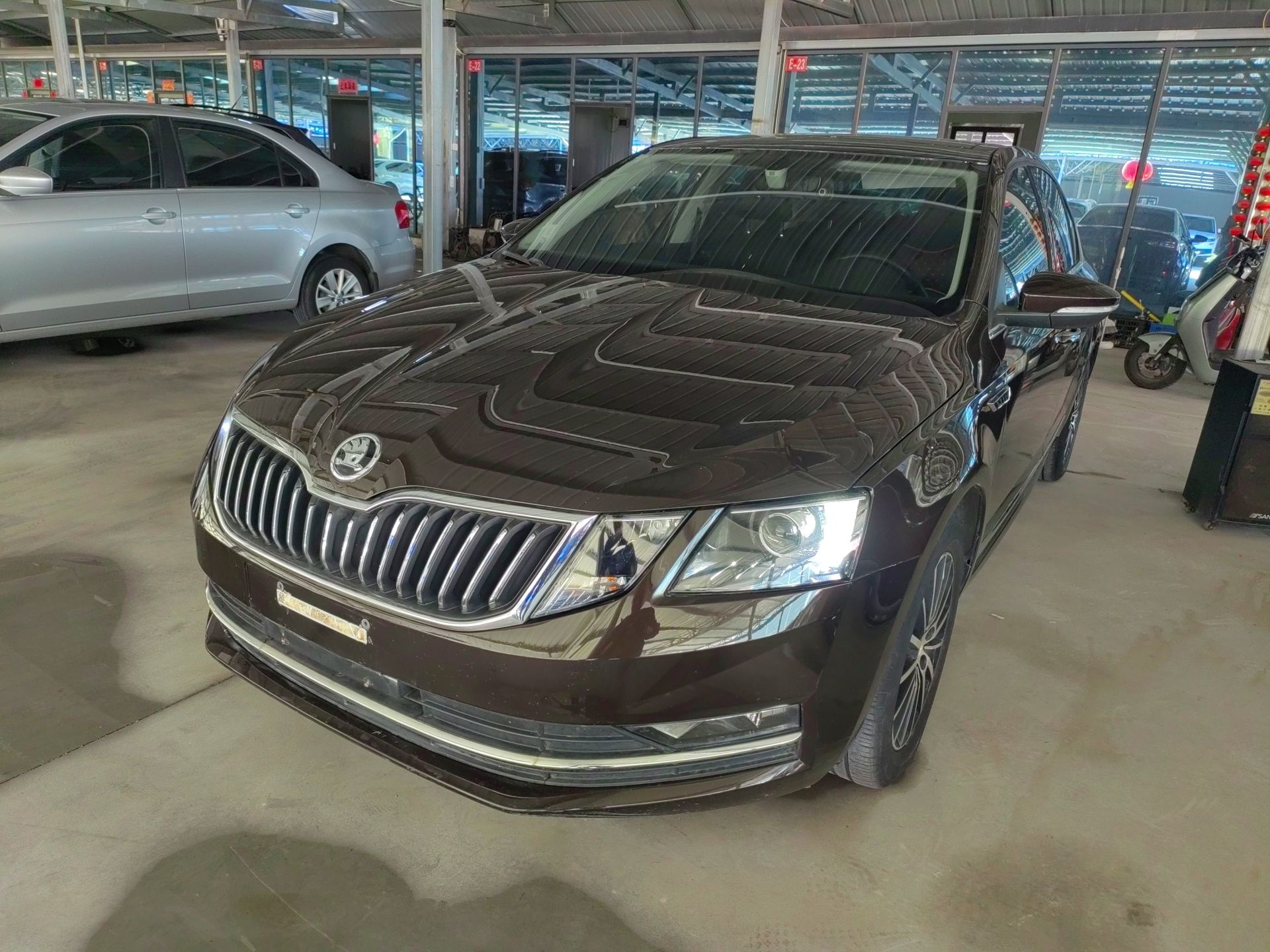 Parte inferior delantera