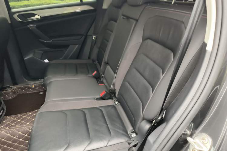 Used Volkswagen Tayron 2022 280TSI Two-Wheel Drive Luxury Smart Connectivity Version
