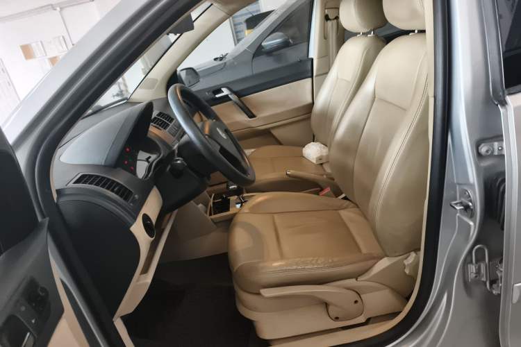 Used Volkswagen Polo 2009 Jingqing 1.6L Automatic Fashion Edition Left Front Seat