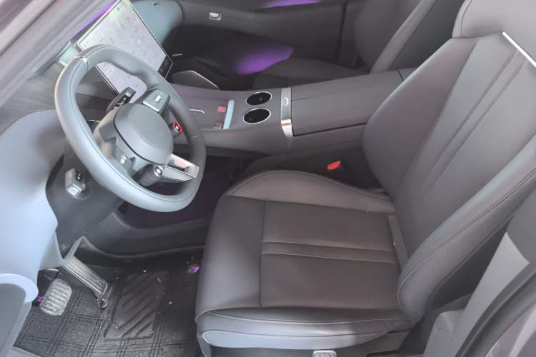 Used Xiaomi Auto YU7 2025 Ultra-Long Range Rear-Wheel Drive Version
