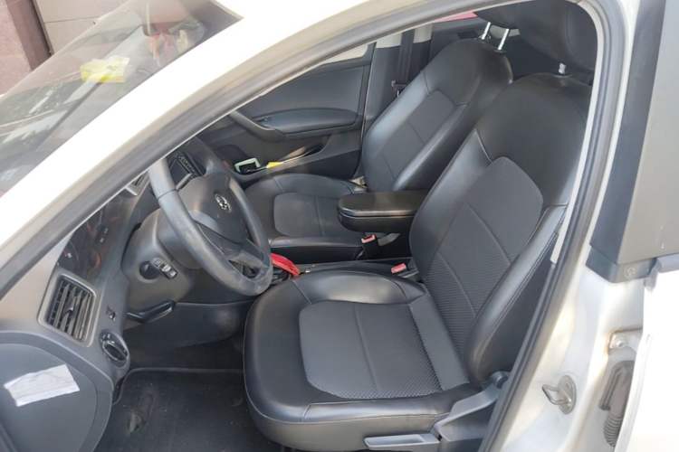 Used Skoda Rapid Spaceback 2014 1.6L Automatic Enjoyment Edition
