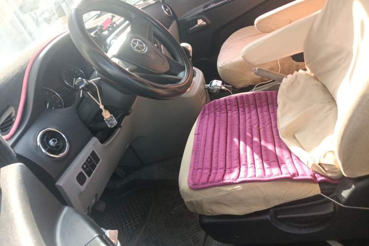 Used JAC Refine M3 2015 Maker Edition 1.6L Luxury Version Left Front Seat