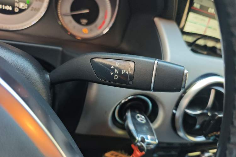 Used Mercedes-Benz GLK-Class 2014 GLK 200 Standard Model