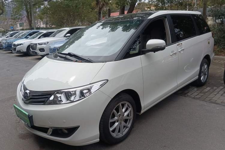 Used BYD M6 2015 2.4L Automatic Prestige Edition