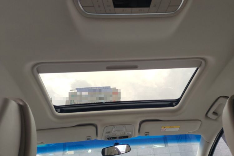 Used Buick GL8 2023 ES Lu Zun Comfort Model Headliner