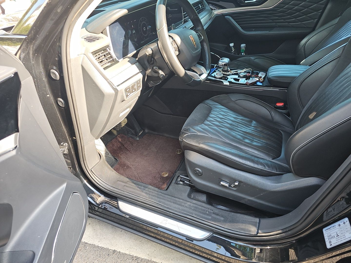 Hongqi HS5 2022 Revised Version 2.0T Smart Connect Flagship Edition — снимка 16