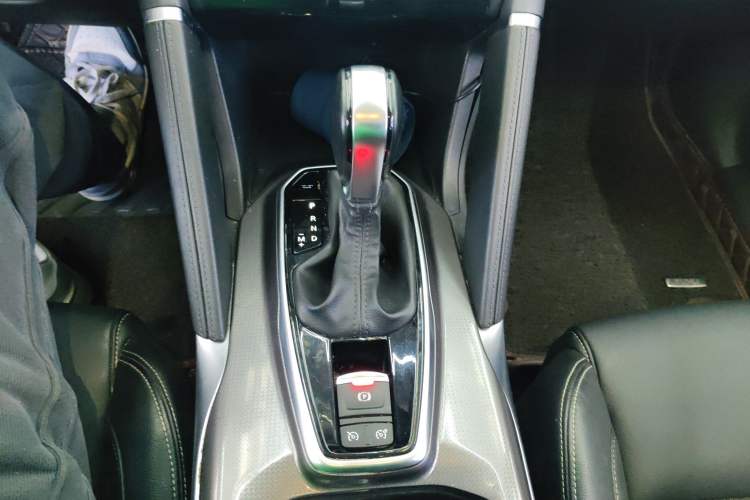 Used Renault Koleos 2018 2.0L Two-Wheel-Drive Luxury Edition