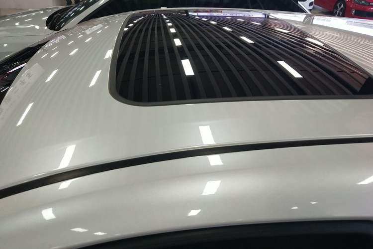 Used Toyota IZOA 2022 2.0L Yixing Version
