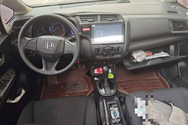 Used Honda Fit 2016 1.5L LXS CVT Comfort Sunroof Version Center Console