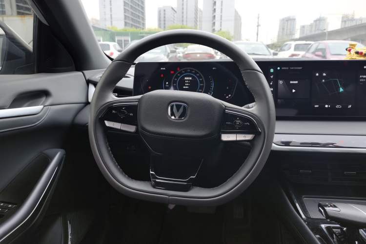 Used CHANGAN Ruicheng PLUS 2023 1.5T DCT Prestige Edition Steering Wheel
