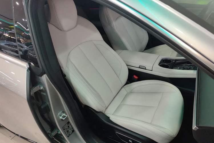 Used XPeng P7 2024 P7i 550 Pro