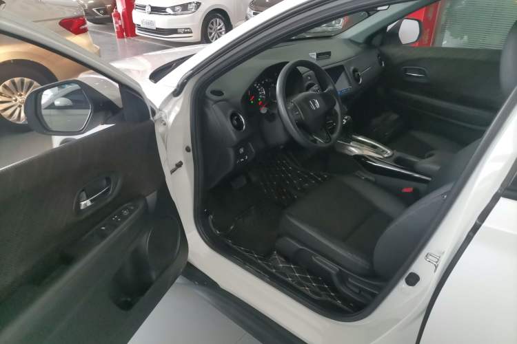 Used Honda XR-V 2017 1.5L LXi CVT Classic Edition
