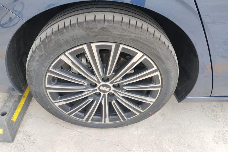 Used Geely Galaxy A7 2025 Model EM-i 150km Starship Edition