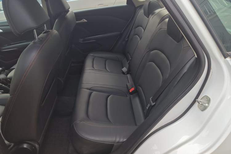 Used Chevrolet Monza 2020 Light Hybrid Redline 320T Dual-Clutch Joyful Edition