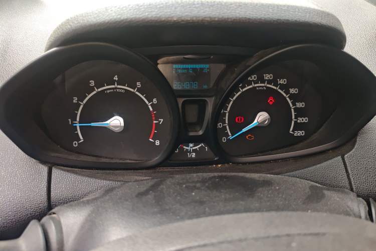 Used Ford EcoSport 2013 1.5L Manual Comfort Model Instrument Cluster