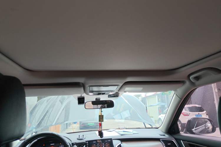 Used Honda Avancier 2017 240TURBO Two-Wheel Drive Comfort Version Headliner