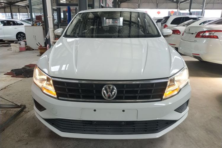 Used Volkswagen Jetta 2019 Dream Edition 1.4L Manual Fashion Version
