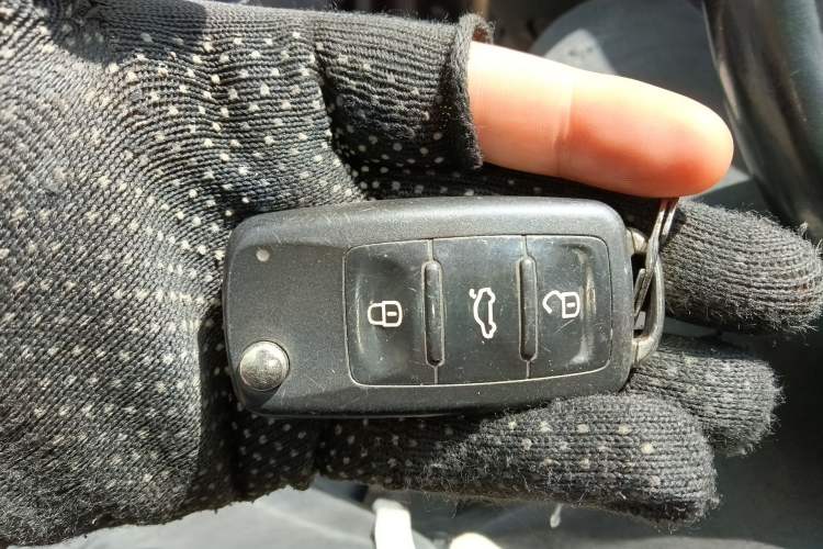 Used Volkswagen Sagitar 2017 1.6L Automatic Comfort Model Vehicle Key