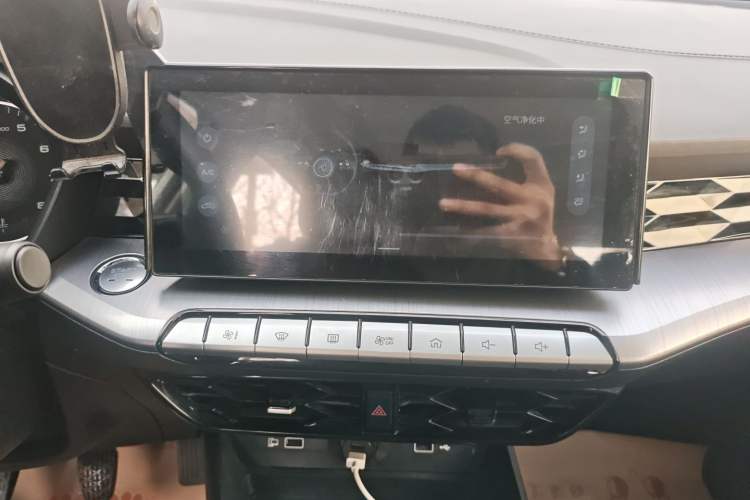 Used MG 5 2023 180 DVVT Manual Fashion Edition
