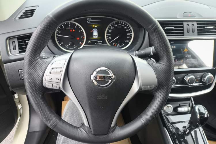 Used Nissan Tiida 2019 1.6L CVT Smart Drive Version China VI Standard
