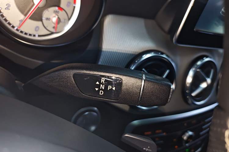 Used Mercedes-Benz GLA 2016 GLA 200 Fashion Model
