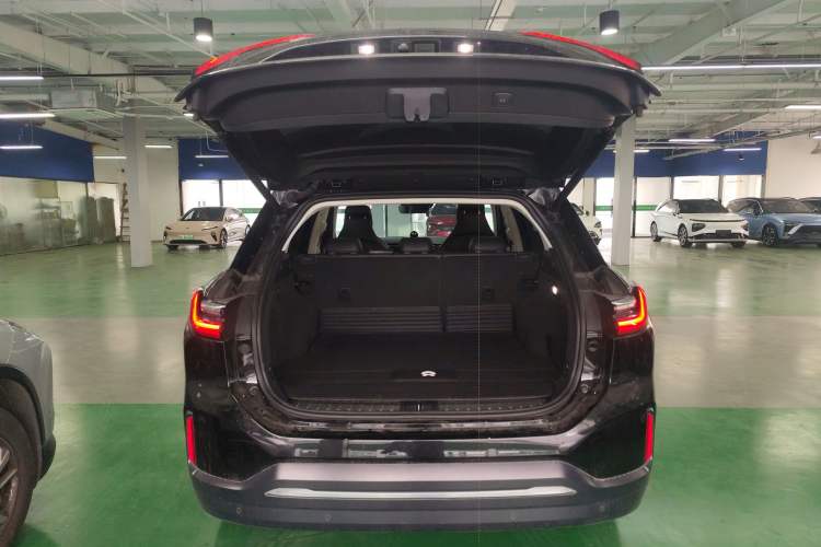 Used Nio ES6 2020 420 km Sport Edition
