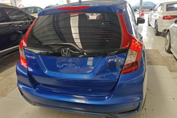Used Honda Fit 2018 1.5L CVT Comfort Sunroof Version Rear