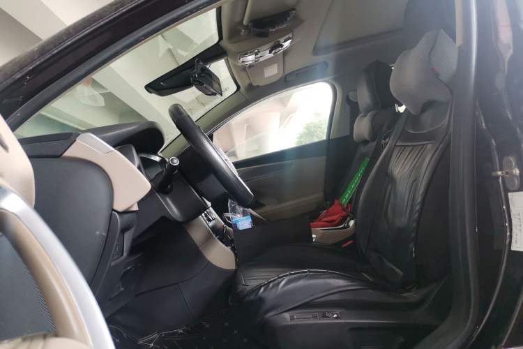 Used DS 6 2016 1.6T Luxury Edition THP160