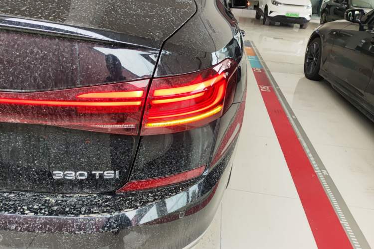 Used Volkswagen Passat 2022 330TSI Luxury Edition
