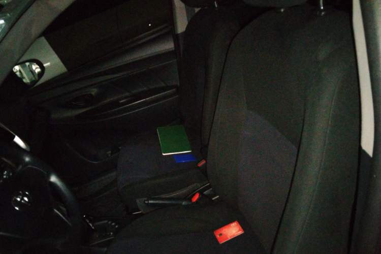 Used Toyota YARiS L Zhi Xuan 2016 Revised 1.5E CVT Charming Edition