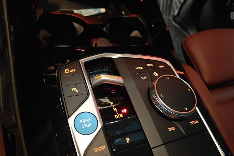 Used BMW iX3 2024 Leading Model