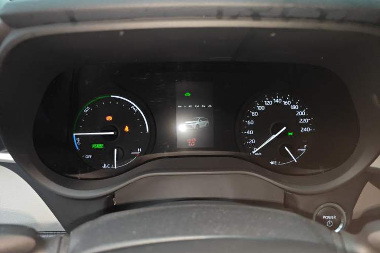 Used Toyota SIENNA 2024 2.5L Hybrid Comfort Edition Instrument Cluster