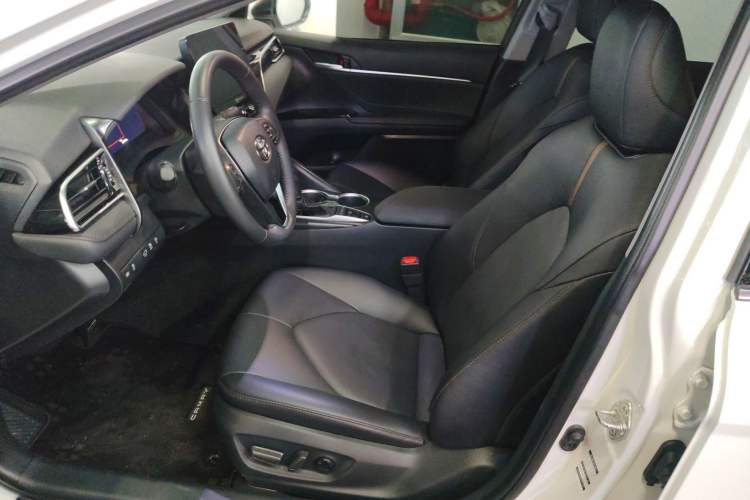 Used Toyota Camry 2023 2.5G Luxury Edition