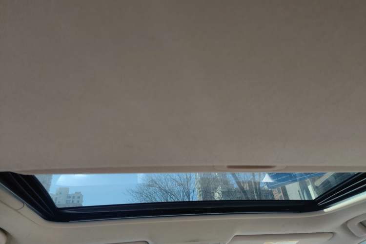 Used Toyota Camry 2012 2.5G Luxury Navigation Edition Headliner