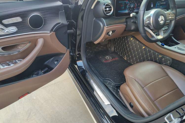 Used Mercedes-Benz E-Class 2020 Restyled E 300 L Sporty and Stylish Edition
