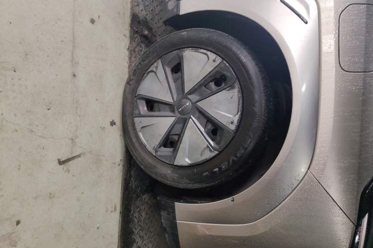 Used AION Y 2023 Plus 510 Enjoy Edition