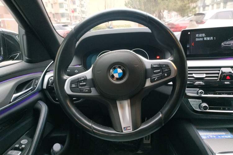 Used BMW 5 Series (Import) 2019 Restyled 525i M Sport Package
