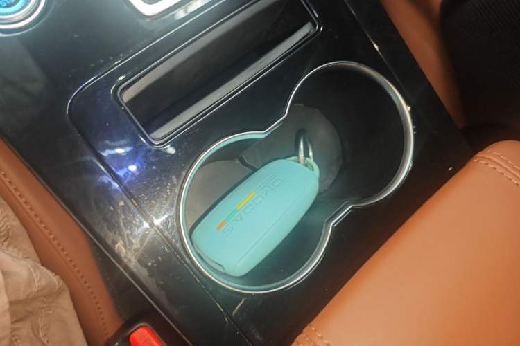 Used Chery Tiggo 8 PLUS 2022 Kunpeng Edition 390TGDI DCT Luxury Version Vehicle Key