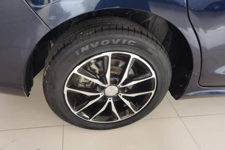 Used BYD Song MAX 2018 1.5T Automatic Smart Connect Elite Model with 6 Seats