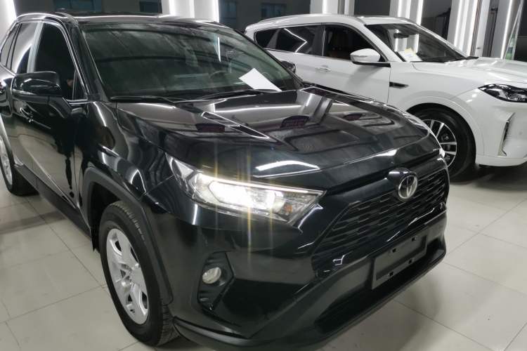 Used Toyota RAV4 2022 2.0L CVT Two-Wheel Drive Urban Edition
